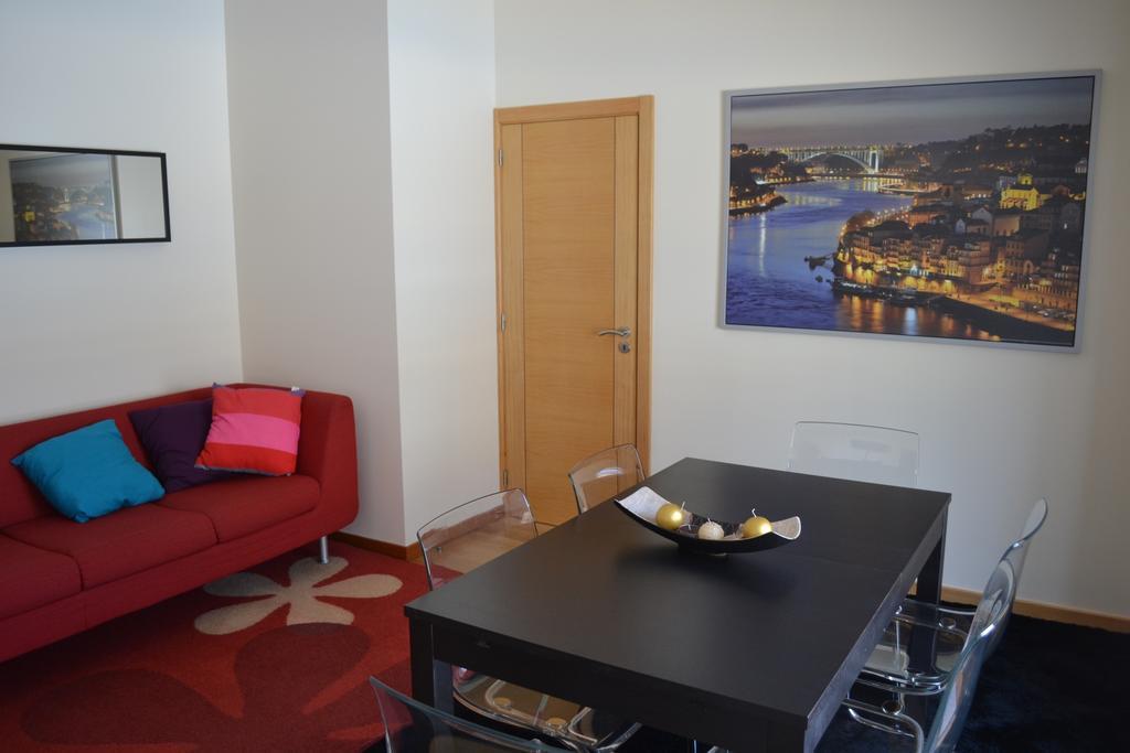 Oporto City And Beach Apartment Lavra Bilik gambar